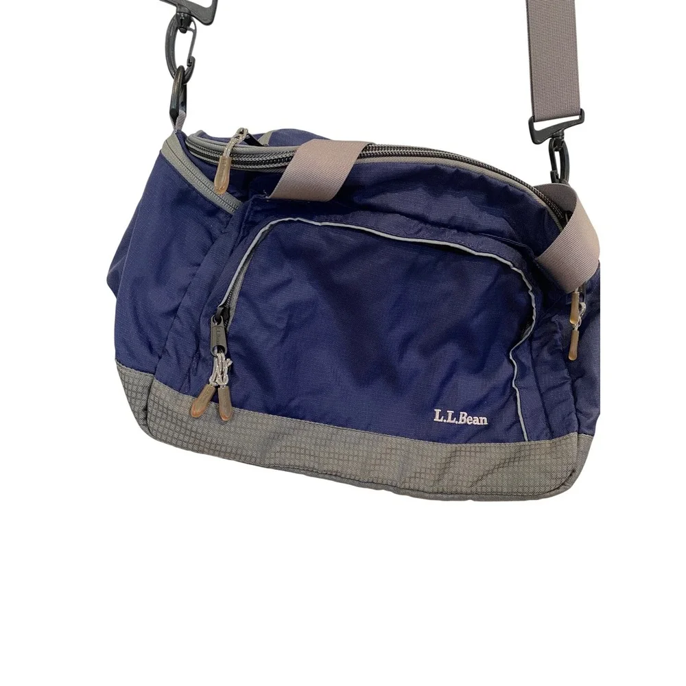 LL Bean Navy Blue Gray‎ Duffle Bag Travel Gym Weekender Carry On Insulated EUC
